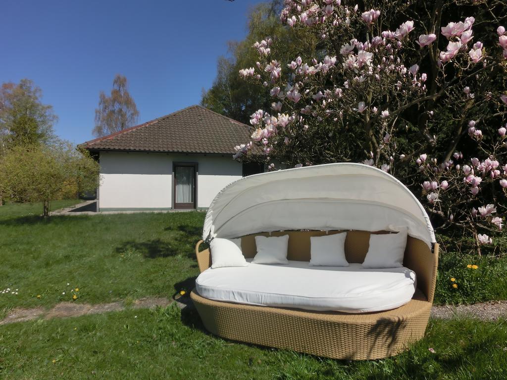 Waldhotel Stein Selbitz Exterior foto